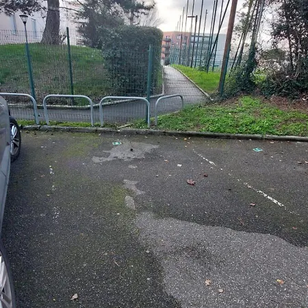 Grand Avec Parking Gratuit Proche De La Cité De L'espace Toulouse